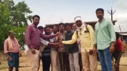 अहेरी: राजाराम येथे दलित वस्तीत नवीन जणीत्र च्या कामाचे भूमिपूजन