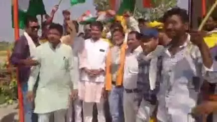बडोनी: ऑपरेशन सिंदूर को लेकर भाजपा ग्रामीण मंडलों द्वारा सीतापुर में निकाली जा रही तिरंगा यात्राएं
