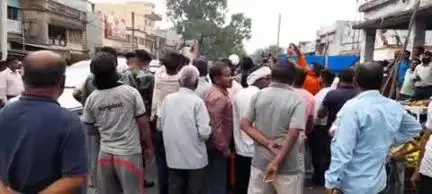 झारखंड के पूर्व मुख्यमंत्री और उड़ीसा के पूर्व राज्यपाल मा. रघुवर दास का गोमिया में भाजपा कार्यकर्ताओं ने किया  स्वागत।
