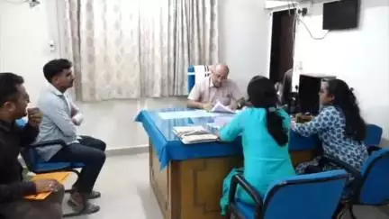 કાલાવાડ: કલેક્ટર કેતન ઠક્કરના અધ્યક્ષસ્થાને મામલતદાર કચેરી ખાતે તાલુકા સ્વાગત ફરિયાદ નિવારણ કાર્યક્રમ યોજાયો