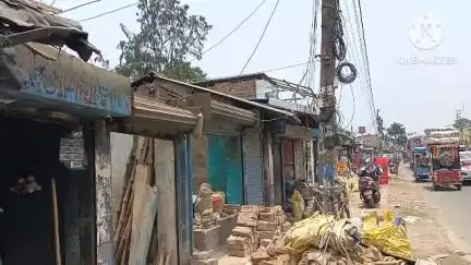 ডায়মন্ডহারবার ২: আশ্রমর থেকে নারায়নতলা পর্যন্ত ইলেকট্রিকের তার যাওয়ার কারণে দোকান ভাঙতে হচ্ছে ক্ষতির সম্মুখীন দোকানদাররা#jansamasya