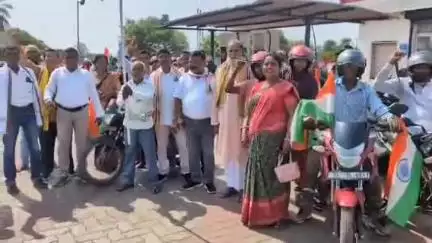 ରାଜଗାଙ୍ଗପୁର: କୁତ୍ରା ଠାରେ ତ୍ରୀରଙ୍ଗା ଶୋଭାଯାତ୍ରା ଅନୁଷ୍ଠିତ