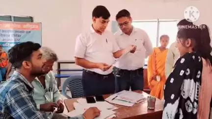 थरथरी: काकन पर गांव के महादलित टोले में भीम समग्र सेवा अभियान के तहत लगा विशेष विकास शिविर