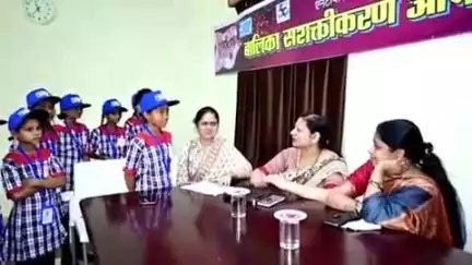 भीटी: एनटीपीसी में एक माह तक चलने वाले बालिका सशक्तीकरण कार्यशाला की शुरुआत, पंजीकरण के बाद किट वितरित किए गए