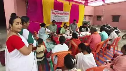 डंडई: डंडई प्रखंड के सीएससी परिसर में आयुष्मान आरोग्य स्वास्थ्य शिविर, ग्रामीणों को मिला मुफ्त इलाज