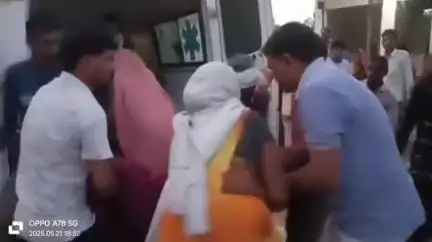माडा: माडा थाना क्षेत्र में ऑटो और टैंकर की टक्कर, आधा दर्जन लोग घायल