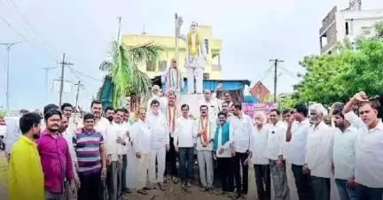 భిక్కనూర్: మాజీ ప్రధాని రాజీవ్ గాంధీ సేవలు మరువలేనివి: పట్టణంలో జిల్లా గ్రంథాలయ సంస్థ చైర్మన్ చంద్రకాంత్ రెడ్డి