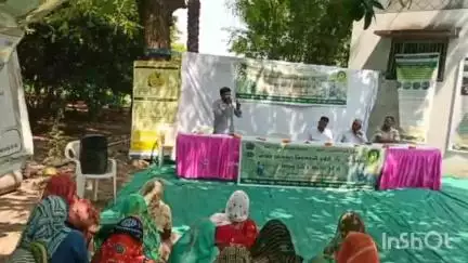 દહેગામ: લિહોડા ખાતે બાગાયતી ખાતાની યોજનાઓ અંગે ખેડૂત તાલીમ કાર્યક્રમ યોજાયો, નાયબ નિયામક અધિકારી હાજર રહ્યા