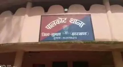 पालकोट: हत्या के मामले में फरार बघिमा निवासी अभियुक्त रांची से गिरफ्तार, भेजा गया जेल