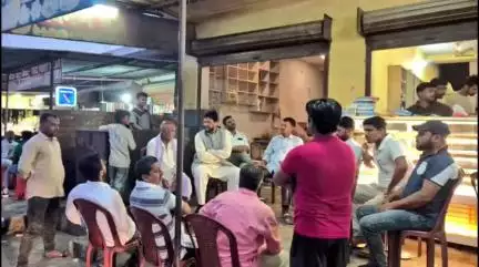 जाले: जाले के पूर्व कांग्रेस प्रत्याशी मस्कूर अहमद उस्मानी ने ब्रह्मपुर बाज़ार में चौपाल कार्यक्रम का आयोजन किया