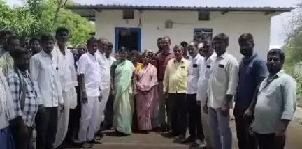 నాగిరెడ్డిపేట: ఇందిరమ్మ ఇండ్ల నిర్మాణాన్ని త్వరితగతిన పూర్తి చేయాలి నాగిరెడ్డిపేట మండల ఎంపీడీవో ప్రభాక్ ఛారీ