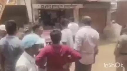 सिंदेवाही: शिंदेवाही मनगर पंचायत प्रशासनाने शहरातील मुख्य बाजारपेठेतील अतिक्रमण हटविण्याची राबविली मोहीम