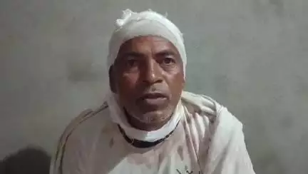 पकरीबरावां: दुर्घटना के बाद मारपीट का आरोप, टोटो चालक ने न्याय की गुहार लगाई