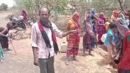 ग्राम पंचायत चांदनखेड़ा में  दो दिन से लाइट नहीं मिल रही और न पानी मिल रहा  जल्द से जल्द समस्या का समाधान करे