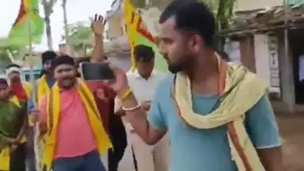 नावाडीह: JLKM की खतियानी पदयात्रा दुमका से नावाडीह पहुँची, 5 जून को राजभवन में धरना प्रदर्शन करेंगे