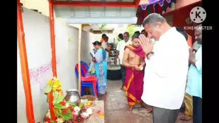 మిర్యాలగూడ: అభయాంజనేయ స్వామి దేవాలయంలో ఎమ్మెల్యే బత్తుల లక్ష్మారెడ్డి ప్రత్యేక పూజలు