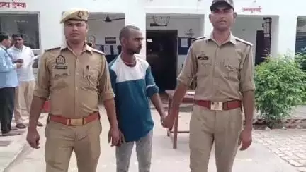 मेहनगर: बेलवाई पुलिया के पास से पुलिस ने चोरी के मामले में वांछित एक आरोपी को किया गिरफ्तार, चोरी का मोबाइल बरामद
