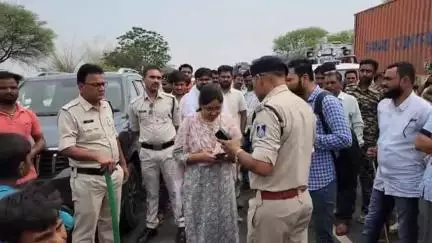 छपारा: पानी के लिए नेशनल हाईवे पर चक्का जाम करने वाले 12 लोगों पर छपारा पुलिस ने किया मामला दर्ज