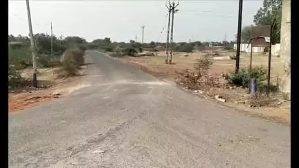 હળવદ: ચરાડવા ગામે લગ્ન ન થતા હોવાથી યુવાને ગળે ફાંસો ખાઈ જીવન ટુંકાવ્યું