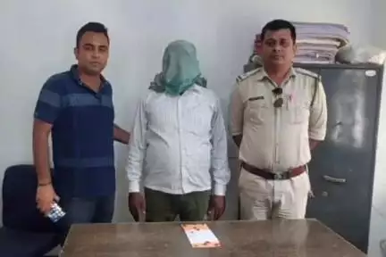 ইটাহার: 52 গ্রাম ব্রাউন সুগার সহ ইটাহারের গোঠলু মোড় এলাকা থেকে গ্রেপ্তার ব্যক্তি, ধৃতকে 1 দিনের জেল হেপাজতের নির্দেশ
