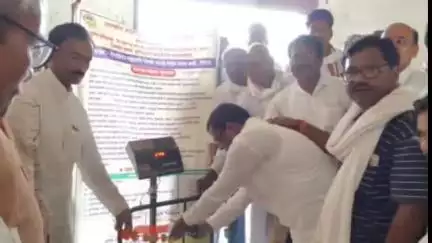 देसाईगंज वडसा: कोरेगाव येथे उन्हाळी धान खरेदी केंद्राचे आमदार रामदास मसराम यांच्या हस्ते उद्घाटन