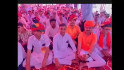 डूंगला: पालोद गांव में 751 महिलाओं ने कलश यात्रा निकालकर श्रीमद् भागवत कथा का शुभारंभ किया