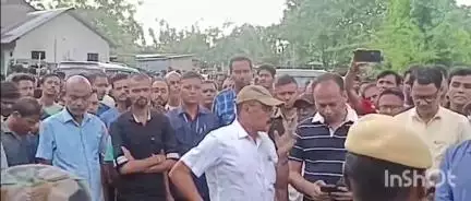 পলাশবাৰী: দক্ষিণ কামৰূপত বন্যহস্তীৰ বাবে ১৪৪ ধাৰা,বিয়লি ৩বজাৰ পৰা শুকুৰবাৰে পুৱা ৫ বজালৈ ১৪৪ ধাৰা,মন্তব্য বিধায়ক হেমাংগ ঠাকুৰীয়াৰ