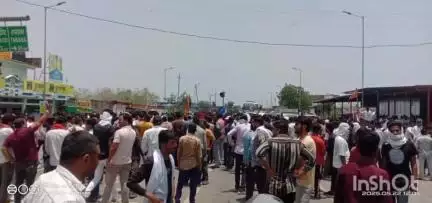 माकड़ोन: गाँव बंद और उज्जैन-झालावाड़ नेशनल हाईवे पर चक्काजाम, 3 घंटे बाद प्रशासनिक आश्वासन पर लोग सड़क से हटे