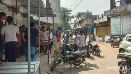 गांगड़तलाई: सल्लोपाट गांव में सुबह से बाजार बंद, तीन दिन से बिजली व्यवस्था ठप्प, ग्रामीणों में आक्रोश