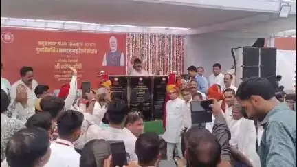 माण्डलगढ़: प्रधानमंत्री नरेंद्र मोदी ने मांडलगढ़ रेलवे स्टेशन का बीकानेर में वर्चुअल उद्घाटन किया