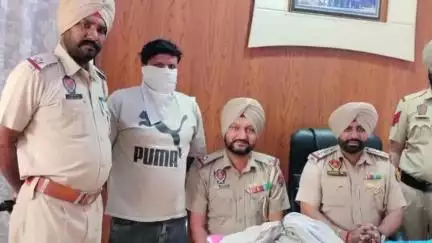 ਸੁਲਤਾਨਪੁਰ ਲੋਧੀ: ਅੰਡਰ ਬਿ੍ਜ ਰੇਲਵੇ ਪੁੱਲ ਸੁਲਤਾਨਪੁਰ ਲੋਧੀ ਤੋਂ ਇਕ ਵਿਅਕਤੀ 2 ਕਿੱਲੋ 200 ਗ੍ਰਾਮ ਡੋਡੇ ਚੂਰਾ ਪੋਸਤ ਸਮੇਤ ਗਿ੍ਫ਼ਤਾਰ
