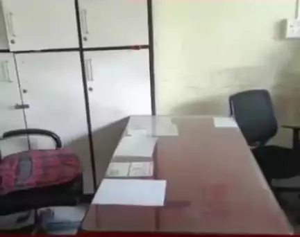 शेवगाव: आंदोलनाच्या धसक्याने अधिकारी कार्यालयातून गायब