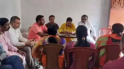 সাঁতুড়ি: আগামীকাল রঘুনাথপুরে অনুষ্ঠিত হবে তিরঙ্গা যাত্রা  প্রস্তুতি বৈঠক করলেন সাঁতুড়ি ব্লক বিজেপির নেতৃত্বরা