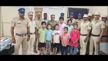 சோழிங்கநல்லூர்: மடிப்பாக்கம் மகாலட்சுமி நகரில் ஸ்ரீ ஐயங்கார் வேத பாடசாலையில் இருந்து தப்பிய ஏழு மாணவர்களை பெரம்பூர் ரயில்வே போலீசார் மீட்டனர்