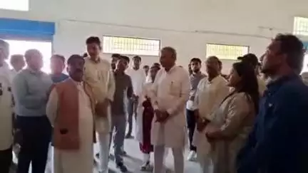 હારીજ: રાજ્ય સરકારના કેબિનેત્રી મંત્રીએ હારીજ અને સમી ગામે વિવિધ વિભાગોની મુલાકાત લીધી