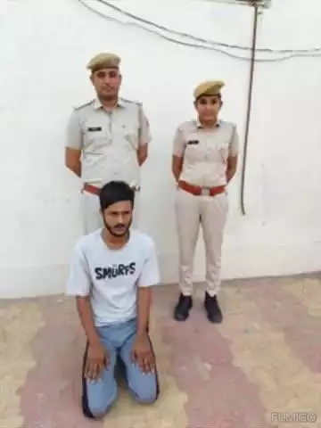 बीदासर: पेट्रोल पंप के सेल्समैन से रुपए और मोबाइल छीनने के आरोप में सांडवा पुलिस ने एक आरोपी को किया गिरफ्तार