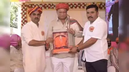 લખપત: માતાનામઢ ખાતે સ્વ. મહારાવશ્રી પ્રાગમલજી સાહેબ ત્રીજા અતિથિ ભવનનો ભવ્ય ઉદ્ઘાટન સમારંભ યોજાયો