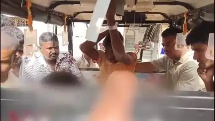 ভরতপুর ১: তালগ্রাম এলাকায় দুটি টোটোর মুখোমুখি সংঘর্ষে চালক সহ জখম চারজন