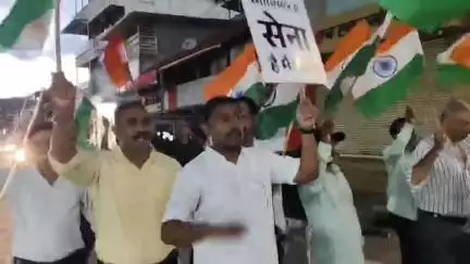 खालापूर: ऑपरेशन सिंदूर* व देशाच्या शूर सैनिकांच्या सन्मानार्थ निघाली खोपोलीत तिरंगा यात्रा