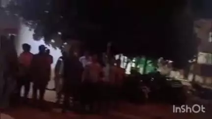 भानुप्रतापपुर: भानुप्रतापपुर थाना में 26 नक्सलियों के मारे जाने पर जवानों ने आतिशबाजी कर मनाई खुशी