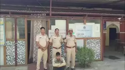 बस्सी: दूदू थाना पुलिस ने ऑपरेशन नॉकआउट अभियान के तहत 3 किलो 708 ग्राम अवैध मादक पदार्थ डोडा ज़ब्त कर एक आरोपी को किया गिरफ्तार