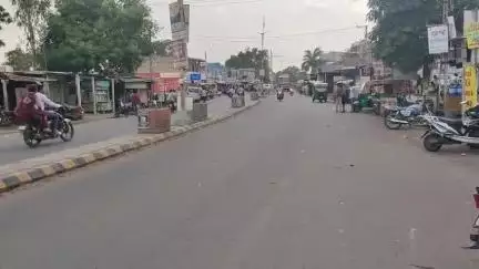 કાલાવાડ: કાલાવડ ટાઉનમાં વૃધ્ધ પુજારીને લાકડીથી માર મારી ધમકી આપવા મામલે પોલીસ ફરિયાદ નોંધાઈ