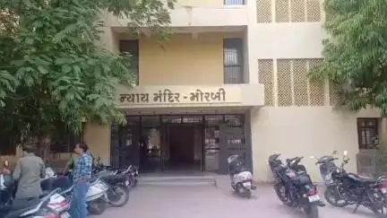 ટંકારા: ટંકારા જુગાર તોડકાંડમાં સરન્ડર થયેલા હેડ કોન્સ્ટેબલ ત્રણ દિવસના રિમાન્ડમાં