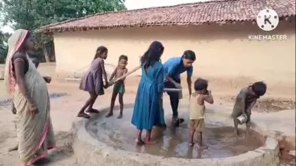 पोड़ी उपरोड़ा: रनइ पहाड़ में सरकारी शिक्षा व्यवस्था का बुरा हाल, निजी मकान में हो रहा है स्कूल का संचालन #jansamasya