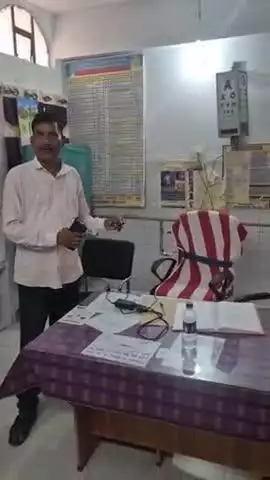 कुटुंबा: रेफरल अस्पताल में डॉक्टर की लापरवाही से नवजात की मौत का आरोप, आक्रोशितों ने किया हंगामा, डॉक्टर व कर्मी चेंबर छोड़ फरार