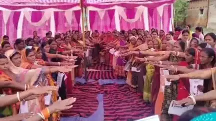 चानन: चानन प्रखंड के कुंदर और भलुई पंचायत में महिला संवाद कार्यक्रम का आयोजन किया गया
