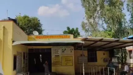 नैनवां: झोलाछाप डॉक्टर के इंजेक्शन से हुई मरीज की मौत, परिजनों की रिपोर्ट पर पुलिस ने पोस्टमार्टम कर शव सौंपा