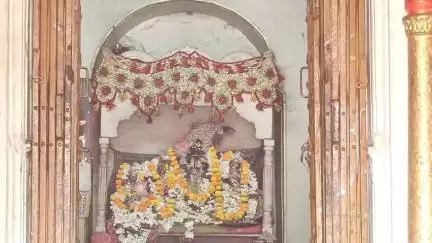 পটাশপুর ১: এলাকাবাসীর মঙ্গলকামনায় নৈপুরে পুজো দিলেন তৃণমূলের জেলা সভাপতি