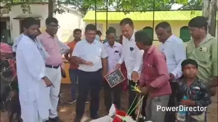 सोनारायठाढ़ी: बंदाजोरी सहित 4 पंचायतों के 14 लाभुकों को मुख्यमंत्री पशुधन विकास योजना के तहत 70 बकरे-बकरियां वितरित किए गए