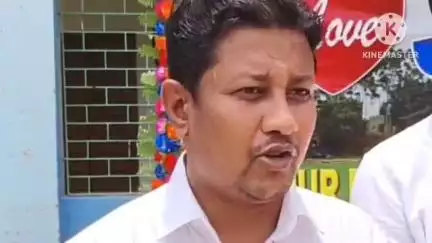 বাঁকুড়া ২: আমি এই ক্রিকেট টুর্নামেন্ট কে কেন্দ্র করে সাফল্য কামনা করছি, আমাদের ক্যামেরার মুখোমুখি হয়ে আজ বললেন জয়পুরের বিডিও